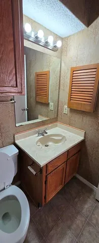 $750 | 9811 Walnut Street, Unit 301, Dallas, TX 75243