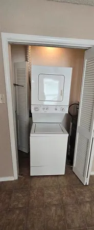 $730 | 9811 Walnut Street, Unit 301, Dallas, TX 75243