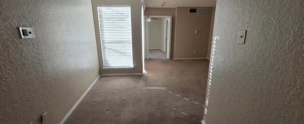 $730 | 9811 Walnut Street, Unit 301, Dallas, TX 75243