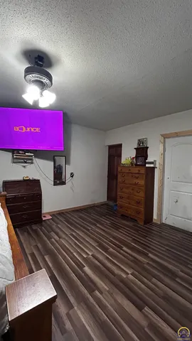 $265,000 | 2806 Main Street, Vassar, KS 66543