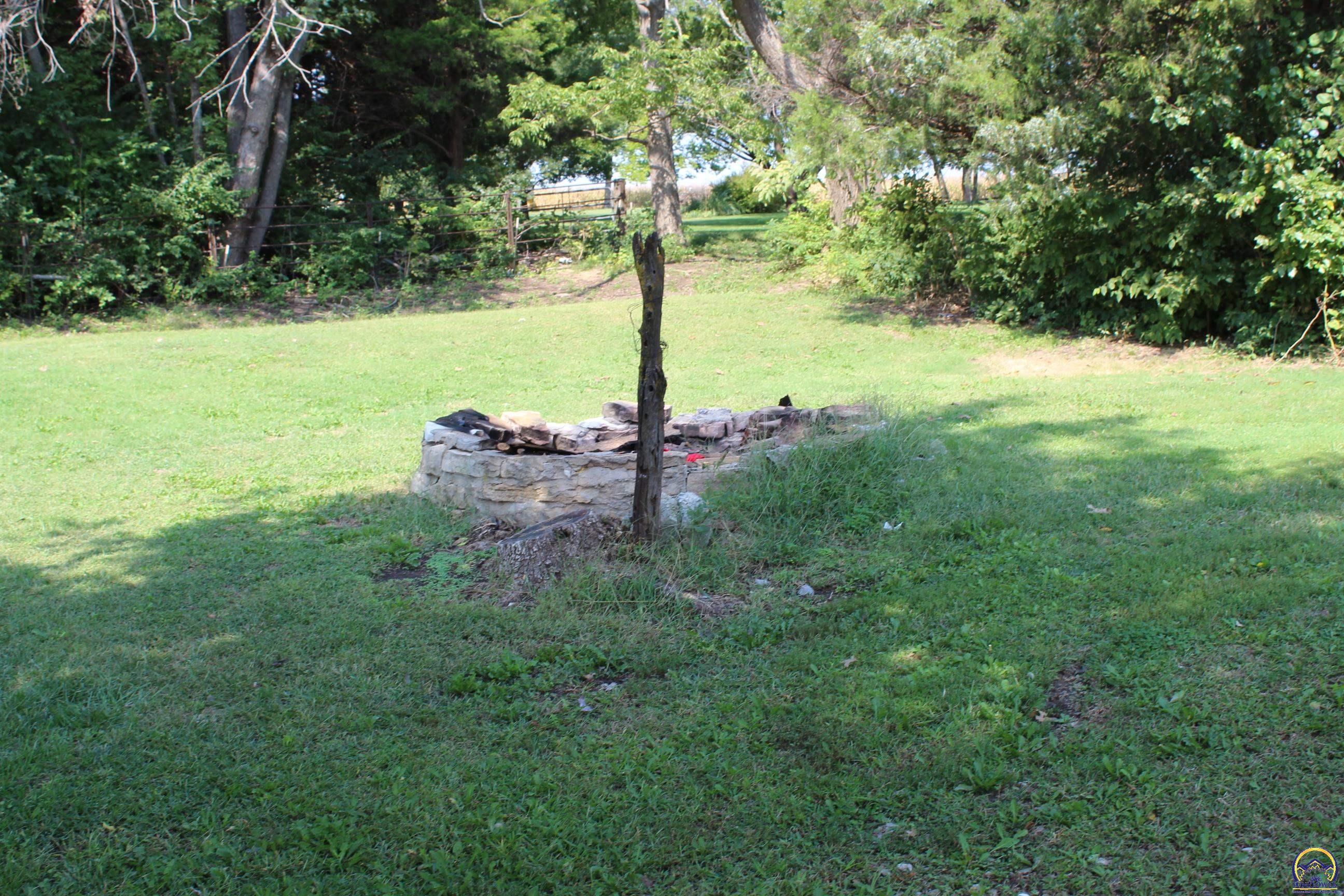 2806 Main Street Vassar, KS 66543 - Photo 10 of 30