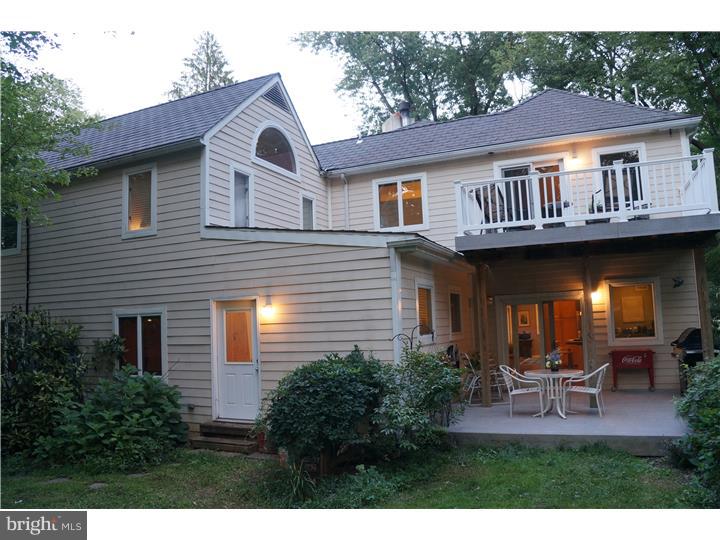1074 Eagle Road Huntingdon Valley, PA 19006 - Photo 2 of 25 Exterior Side