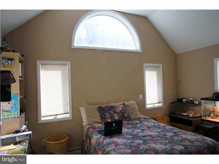1074 Eagle Road Huntingdon Valley, PA 19006 - Photo 23 of 25 Bedroom
