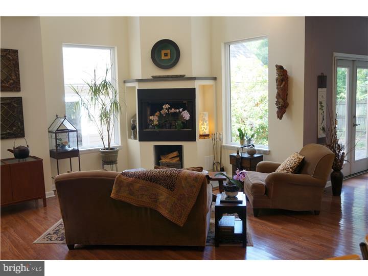 1074 Eagle Road Huntingdon Valley, PA 19006 - Photo 6 of 25 Great Room