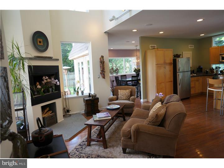 1074 Eagle Road Huntingdon Valley, PA 19006 - Photo 7 of 25 Great Room