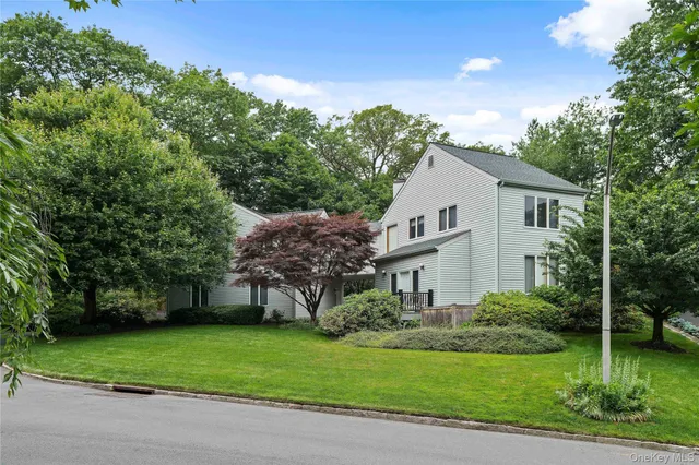 $1,499,000 | 130 Bramblebrook Road, Ardsley, NY 10502