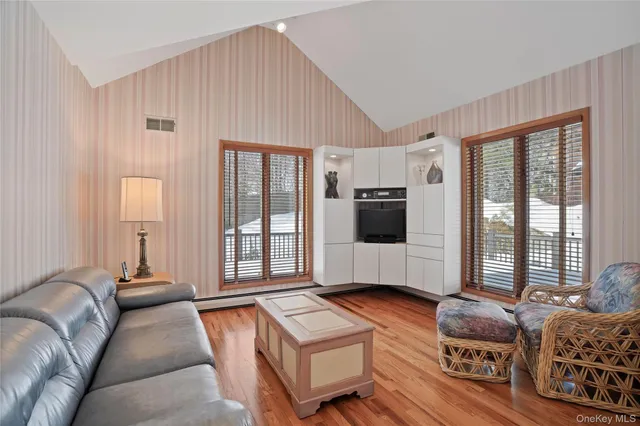 $1,499,000 | 130 Bramblebrook Road, Ardsley, NY 10502