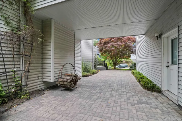 $1,499,000 | 130 Bramblebrook Road, Ardsley, NY 10502