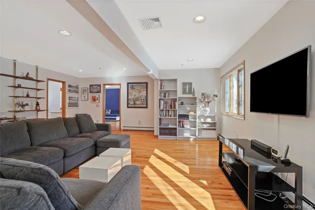 $1,499,000 | 130 Bramblebrook Road, Ardsley, NY 10502