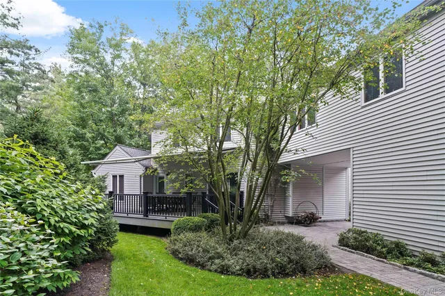 $1,499,000 | 130 Bramblebrook Road, Ardsley, NY 10502