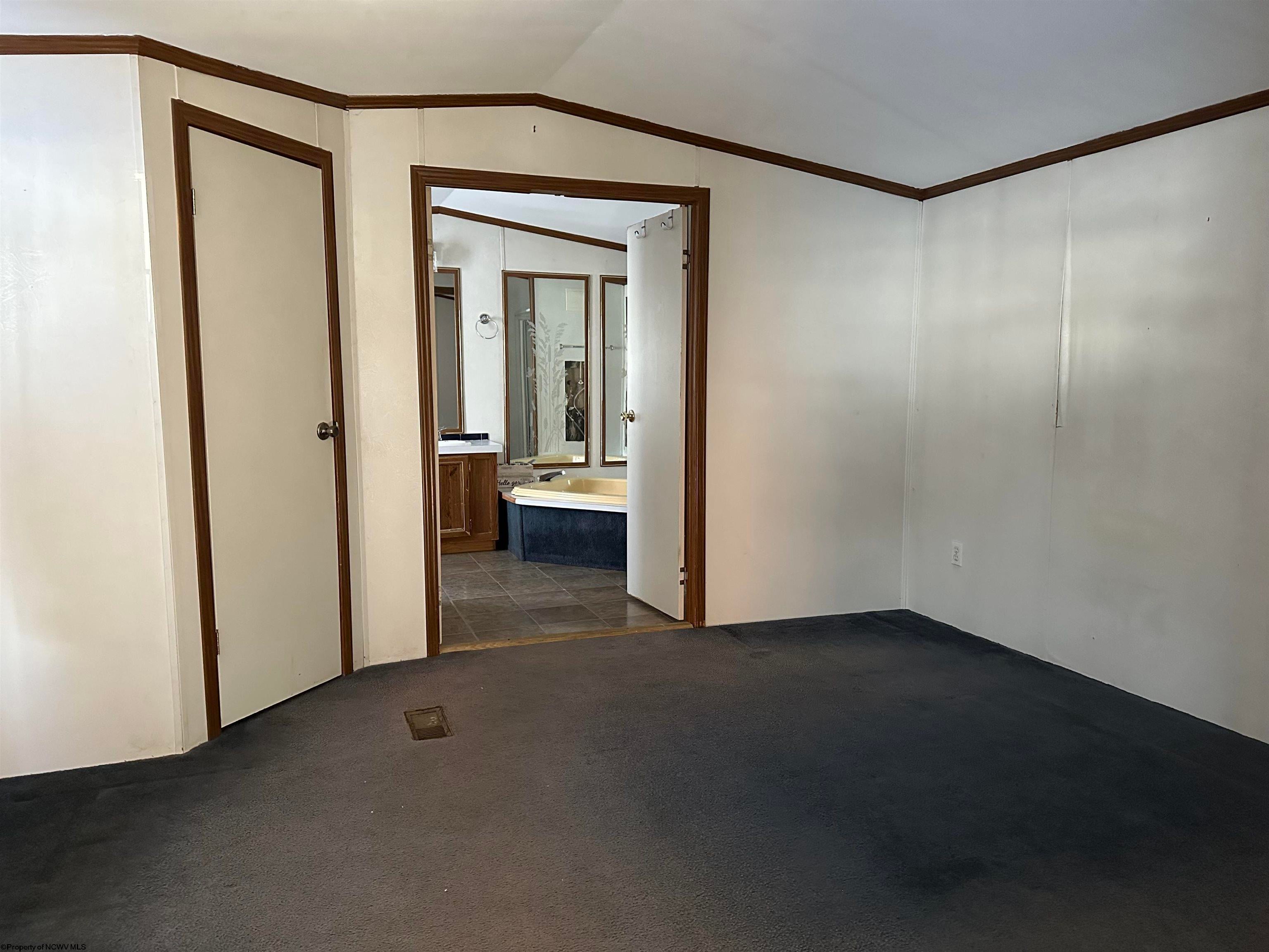 1460 Scotch Hill Road Thornton, WV 26440 - Photo 6 of 33 Gallery Image 6