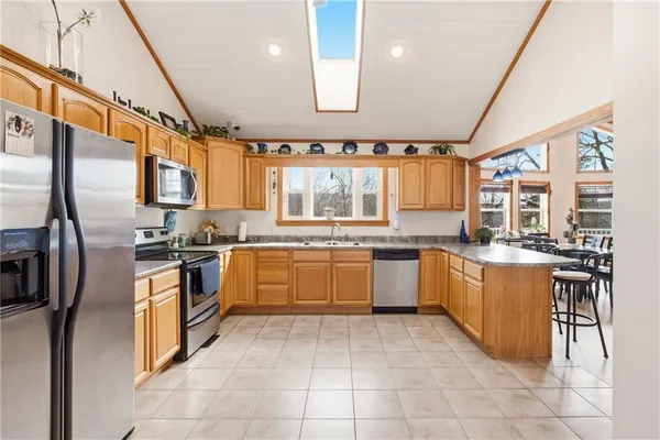 $375,000 | 1073 Causeway Drive, Friedens, PA 15541