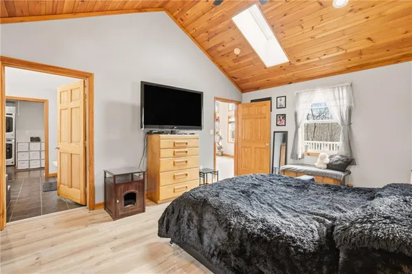 $375,000 | 1073 Causeway Drive, Friedens, PA 15541