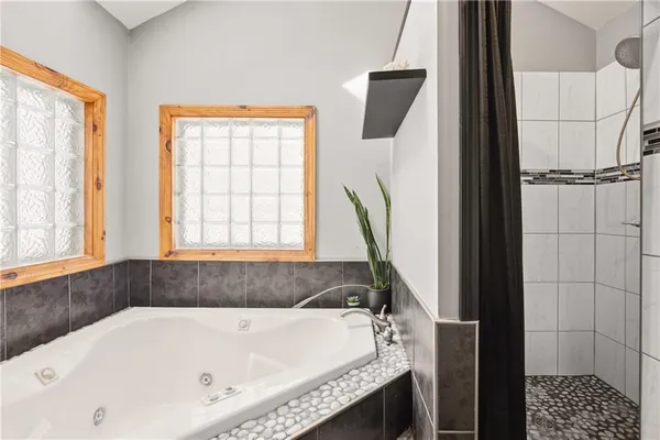 $375,000 | 1073 Causeway Drive, Friedens, PA 15541