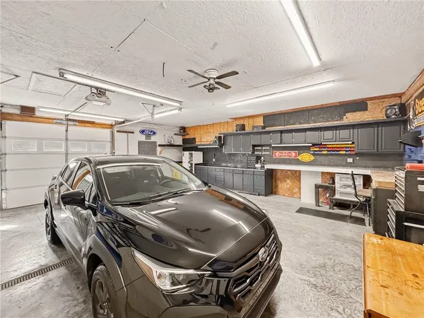 $375,000 | 1073 Causeway Drive, Friedens, PA 15541