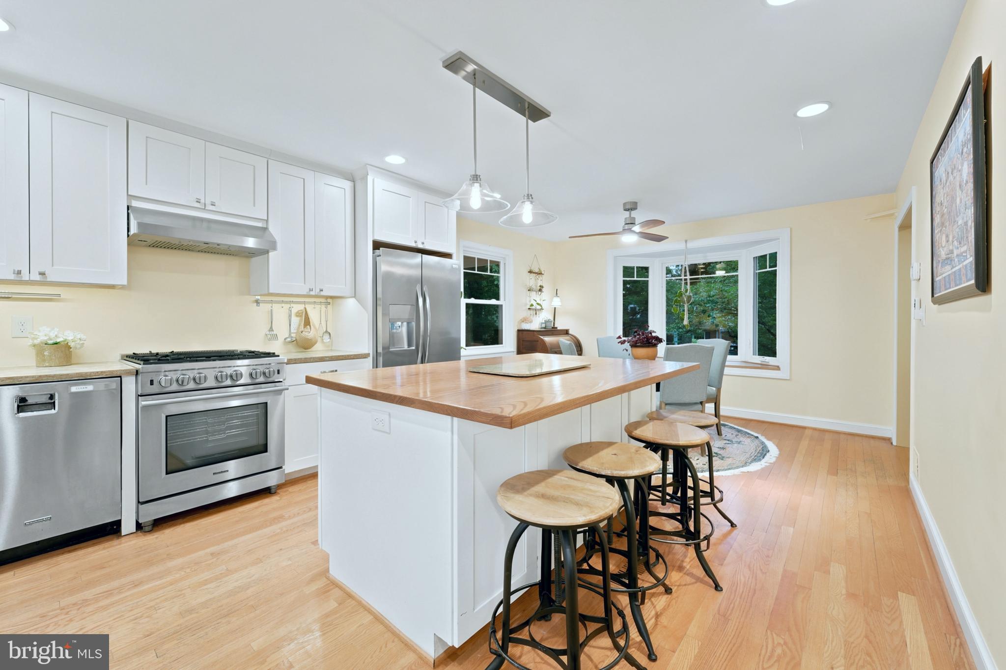 8902 Sudbury Road Silver Spring, MD 20901 - Photo 15 of 68