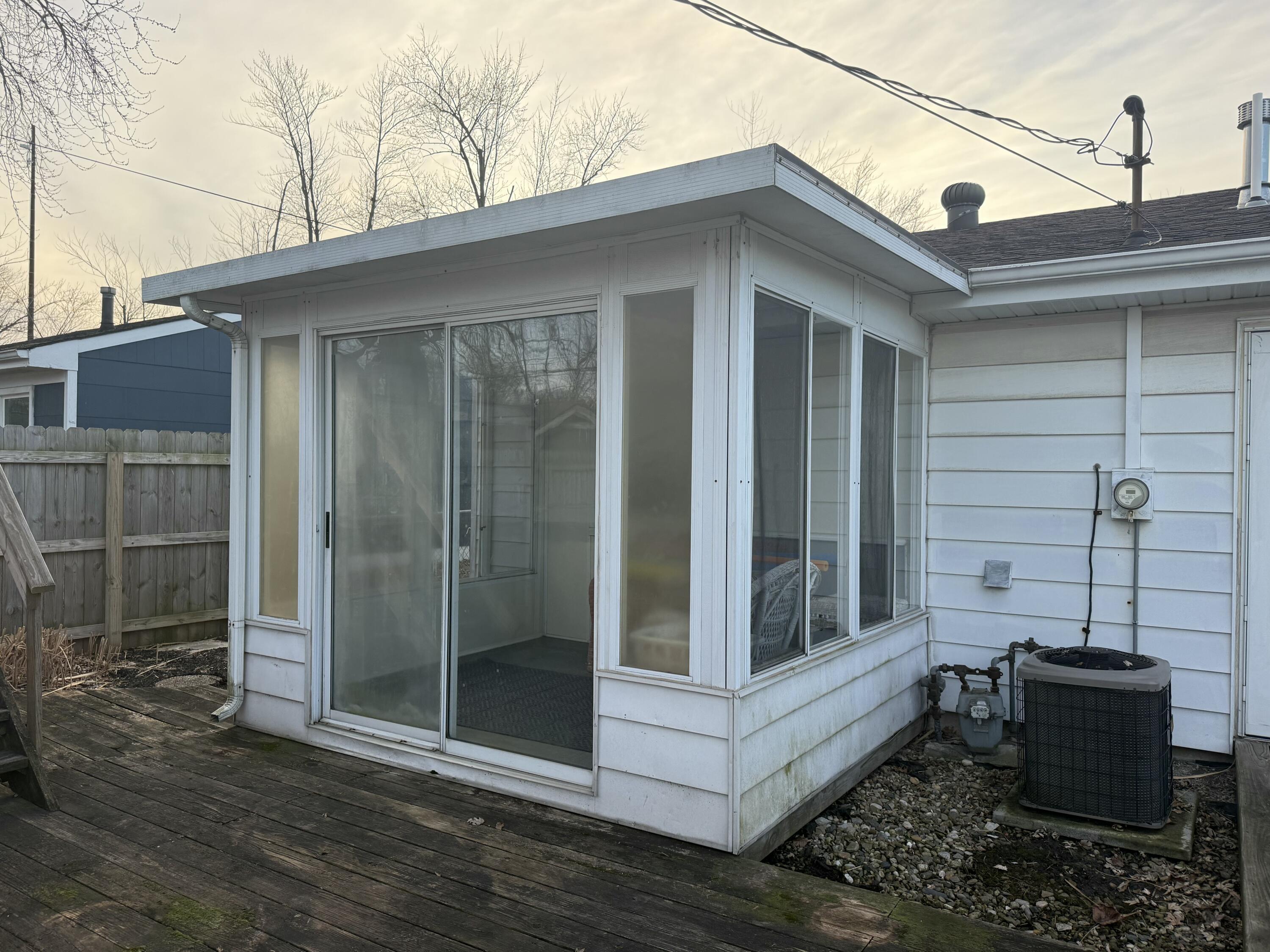 733-1 Imperial Road Valparaiso, IN 46385 - Photo 12 of 16 a view of a balcony with a potted plant