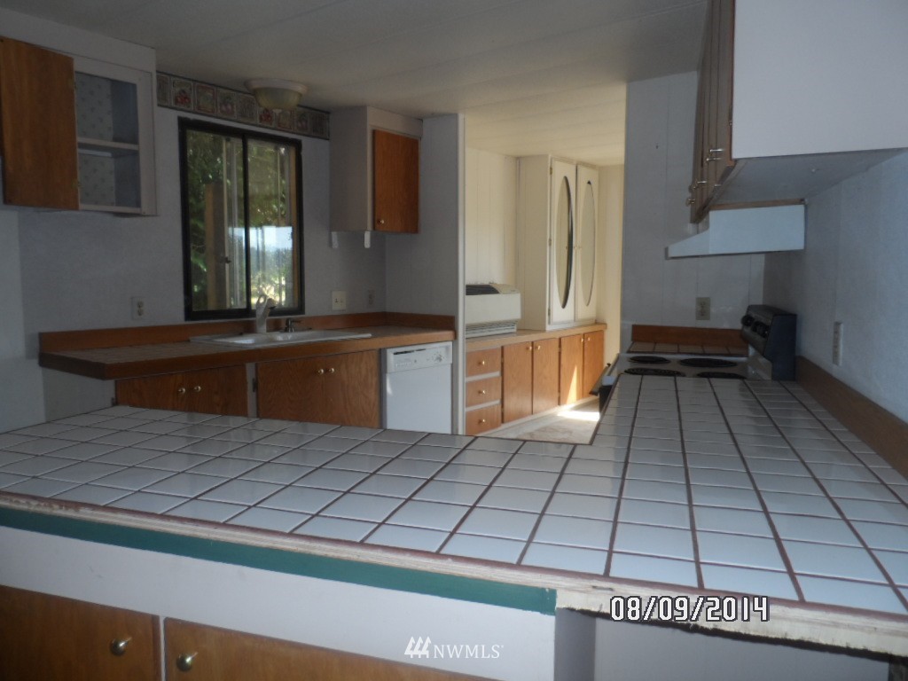 20626 216th Avenue Southeast Renton, WA 98058 - Photo 13 of 25 Gallery Image 13