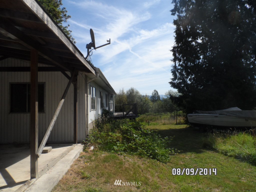 20626 216th Avenue Southeast Renton, WA 98058 - Photo 3 of 25 Gallery Image 3