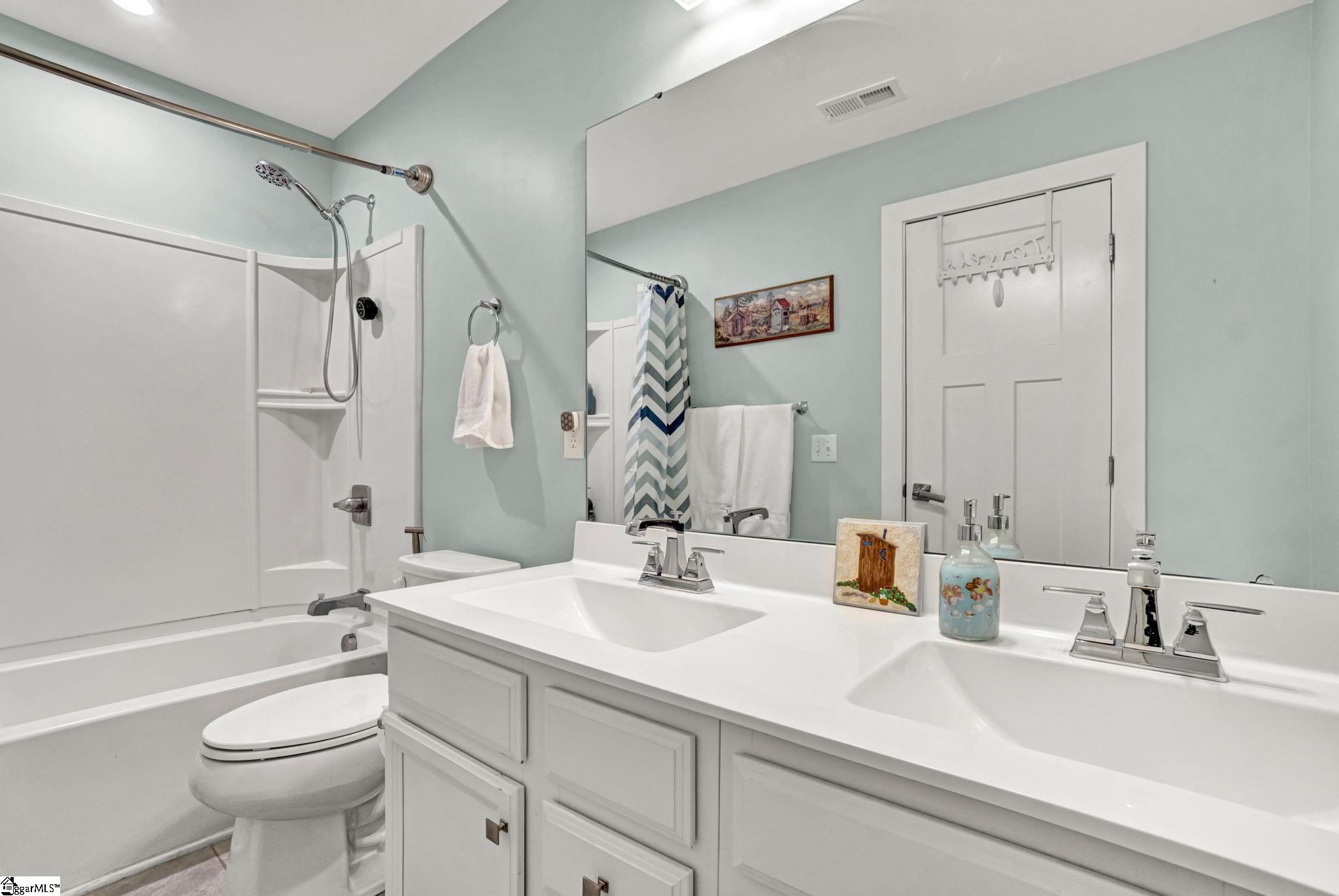 113 Monocacy Way Piedmont, SC 29673 - Photo 12 of 47