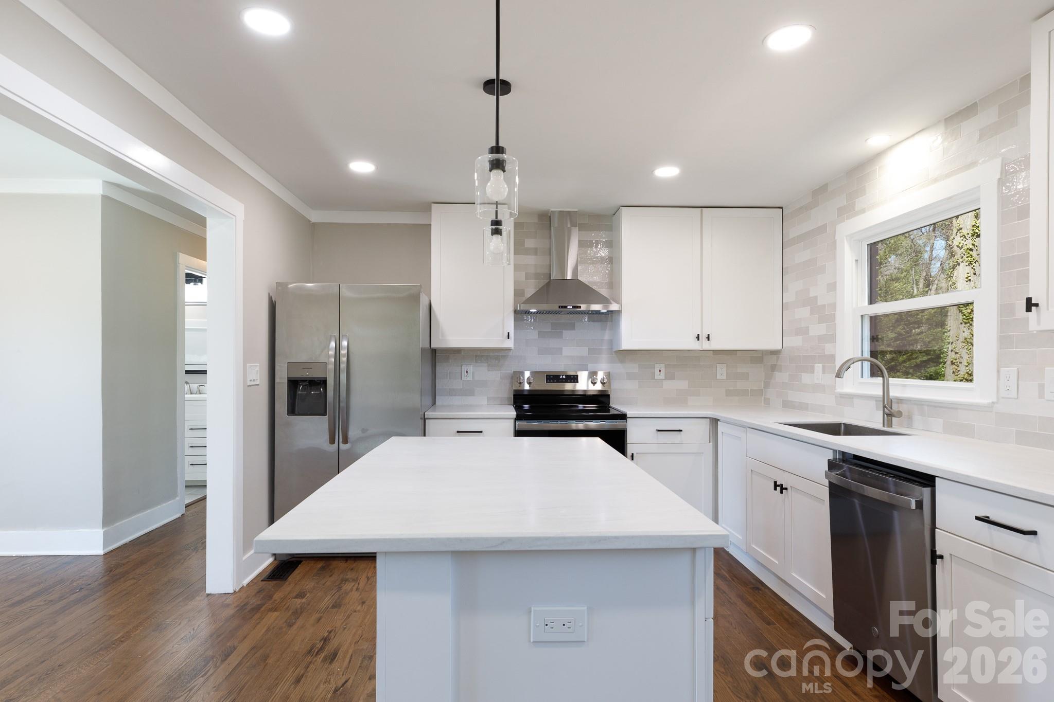 1610 India Hook Road Rock Hill, SC 29732 - Photo 12 of 36