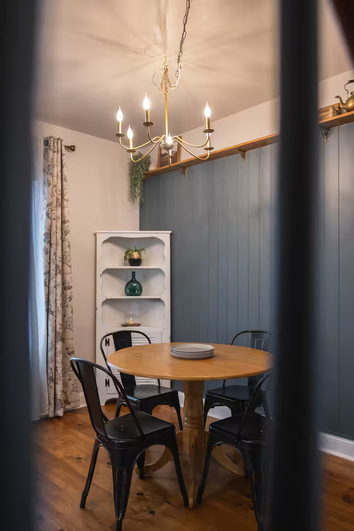 300 Division Street South Elgin, IL 60177 - Photo 8 of 23 a view of a dining room with furniture and window