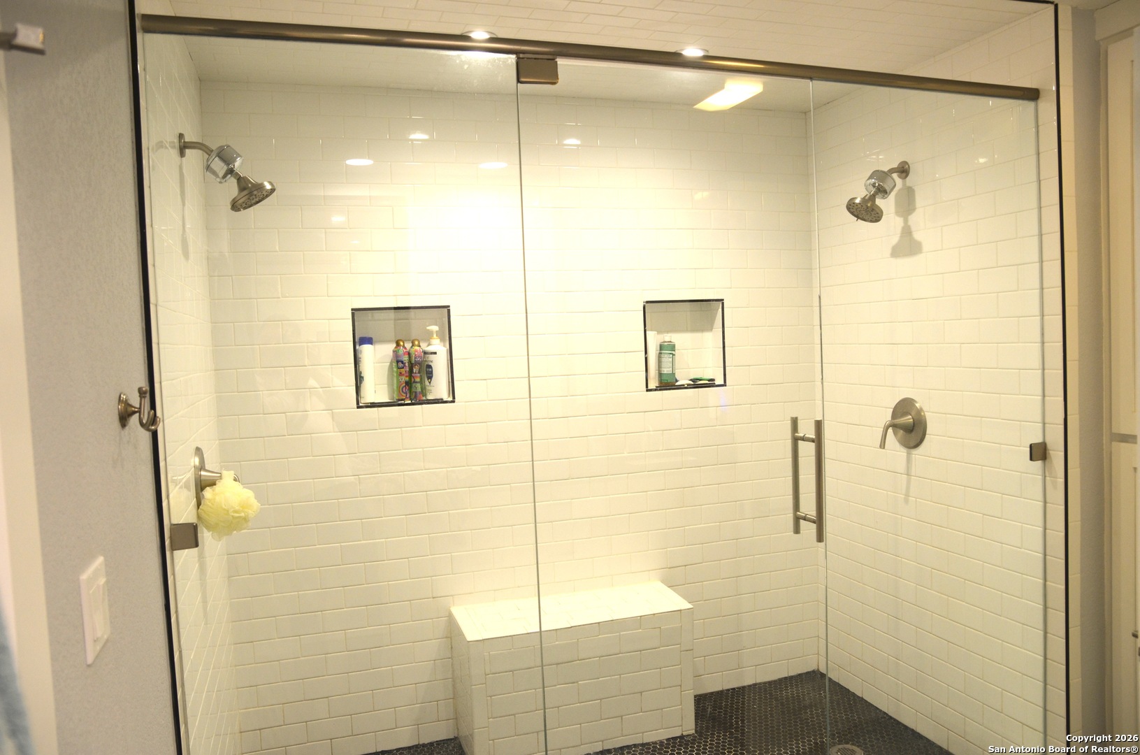 1819 Babcock Road, Unit 705G San Antonio, TX 78229 - Photo 16 of 22 a bathroom with a shower