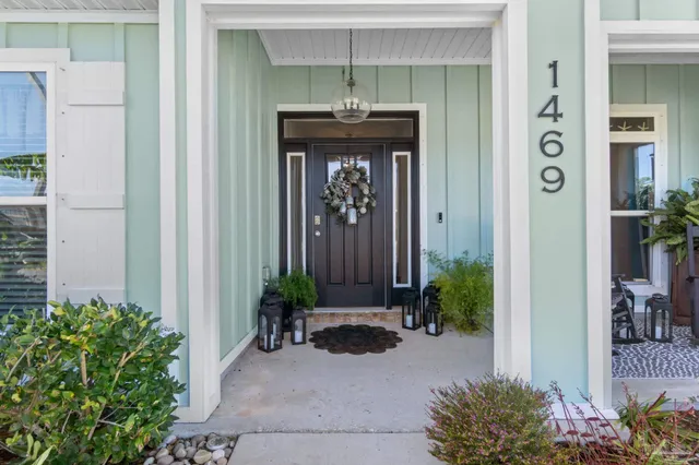 a view of entryway with furniture and rug