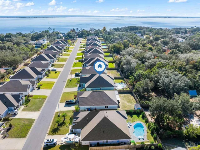 $649,900 | 1469 Ballyhoo Drive, Gulf Breeze, FL 32563