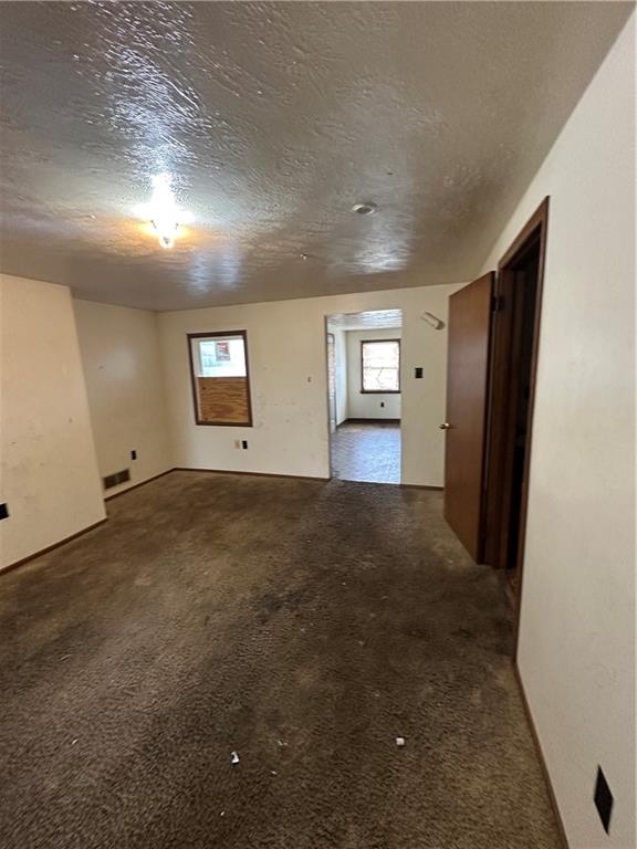 733-735 Mary Street McKees Rocks, PA 15136 - Photo 17 of 50 Gallery Image 17