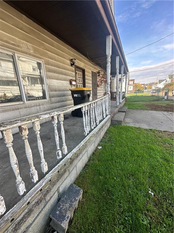 733-735 Mary Street McKees Rocks, PA 15136 - Photo 3 of 50 Gallery Image 3