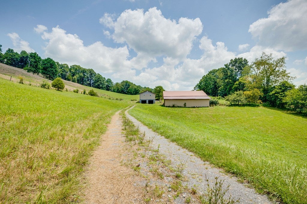 Tbd Call Valley Road Swords Creek, VA 24649 - Photo 4 of 31 Gallery Image 4