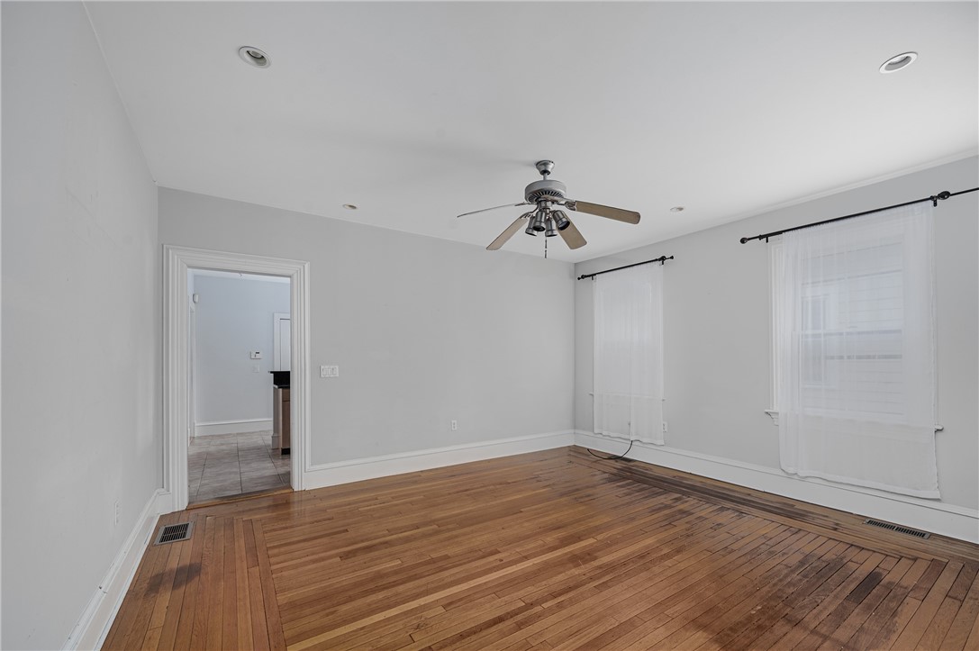 225 Carpenter Street, Unit 2 Providence, RI 02903 - Photo 7 of 16 Dining room