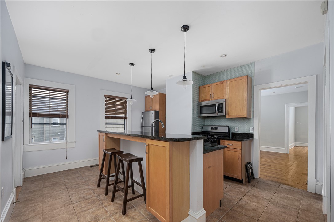 225 Carpenter Street, Unit 2 Providence, RI 02903 - Photo 10 of 16 Kitchen