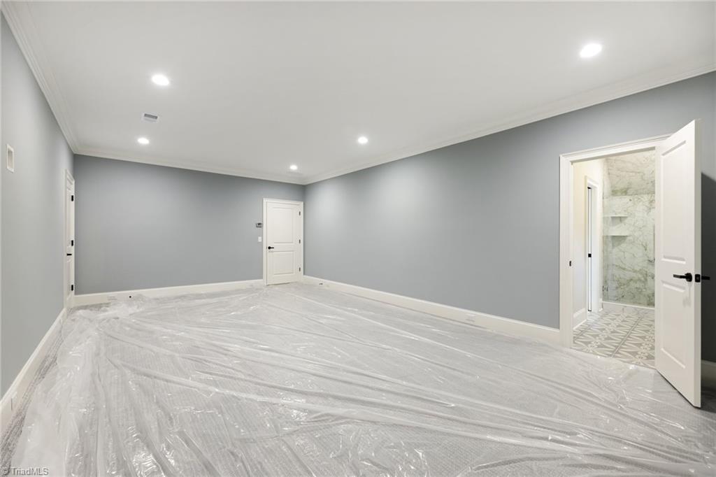 8799 Knoll Creek Oak Ridge, NC 27310 - Photo 29 of 37 Gallery Image 29