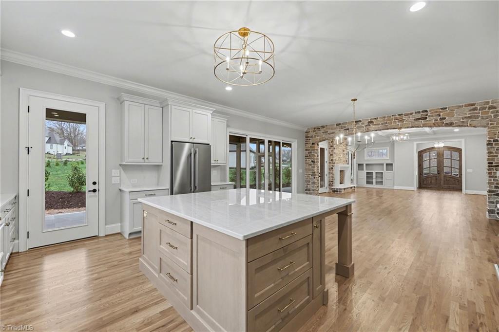 8799 Knoll Creek Oak Ridge, NC 27310 - Photo 10 of 37 Gallery Image 10