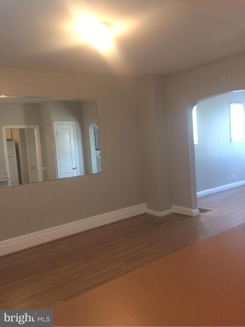 4101 Roland View Avenue Baltimore, MD 21215 - Photo 4 of 13 Dining Room