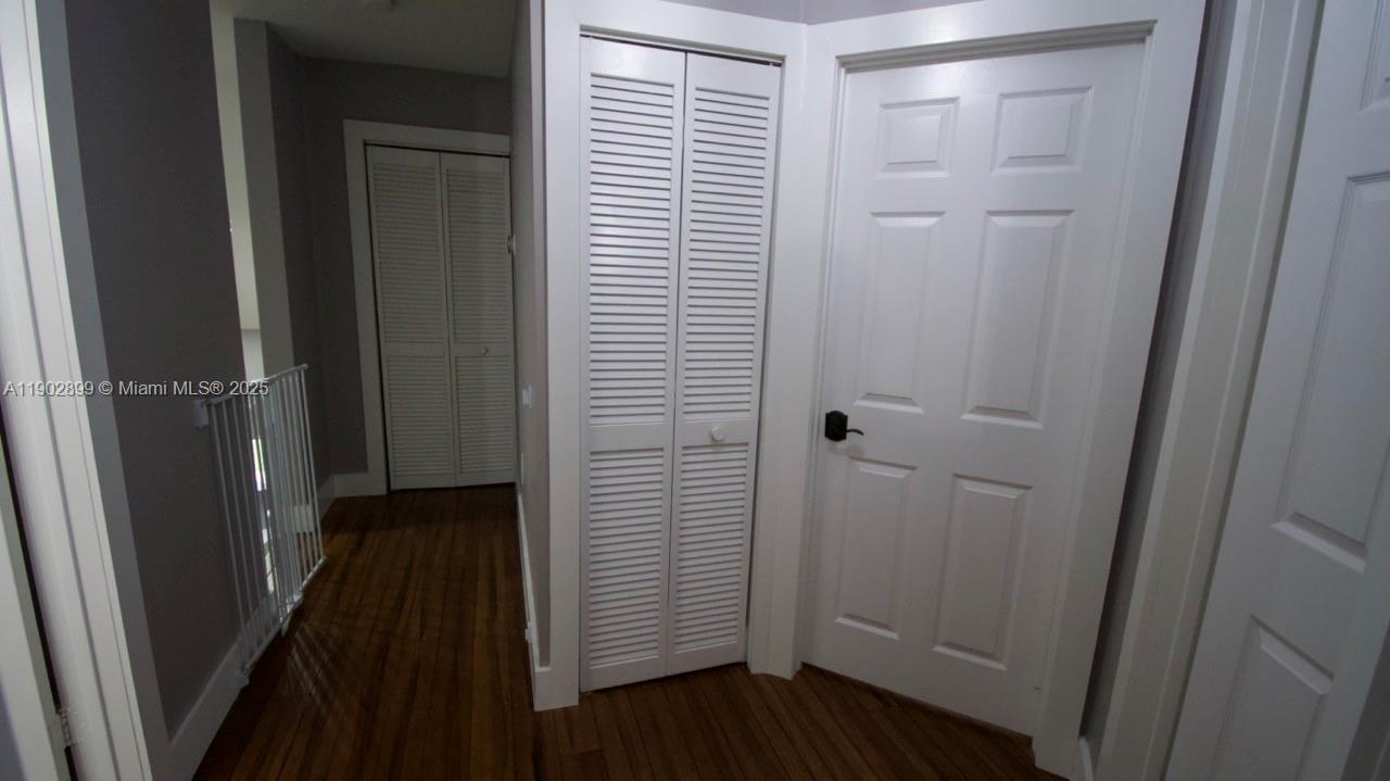 16111 Southwest 79th Terrace Miami, FL 33193 - Photo 20 of 30