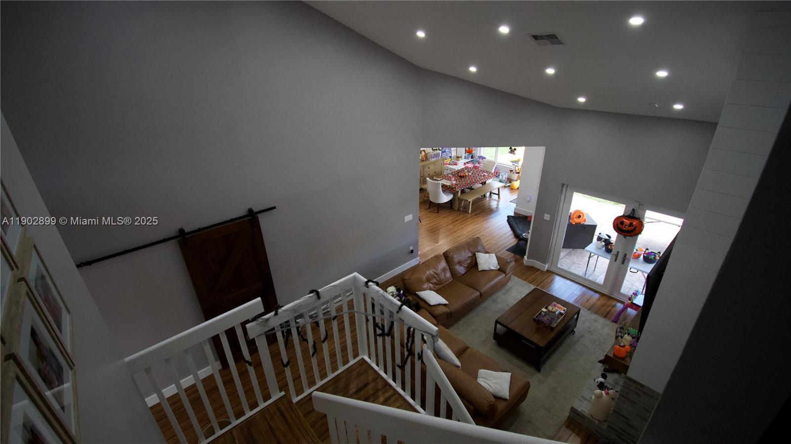 16111 Southwest 79th Terrace Miami, FL 33193 - Photo 5 of 30