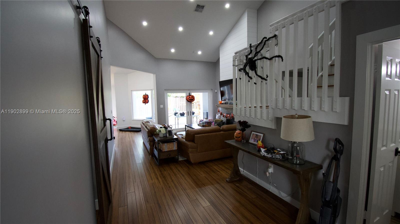 16111 Southwest 79th Terrace Miami, FL 33193 - Photo 6 of 30