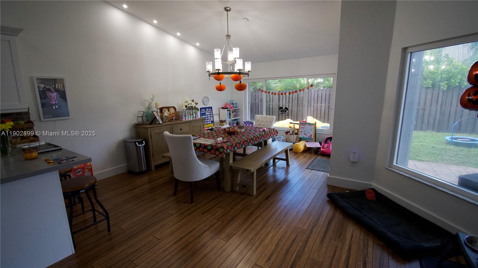 16111 Southwest 79th Terrace Miami, FL 33193 - Photo 8 of 30