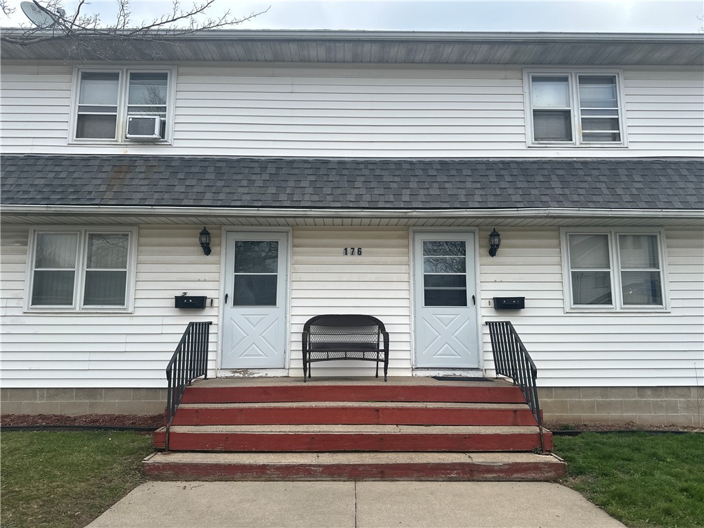 176 Villa Street Rochester, NY 14606 - Photo 2 of 24