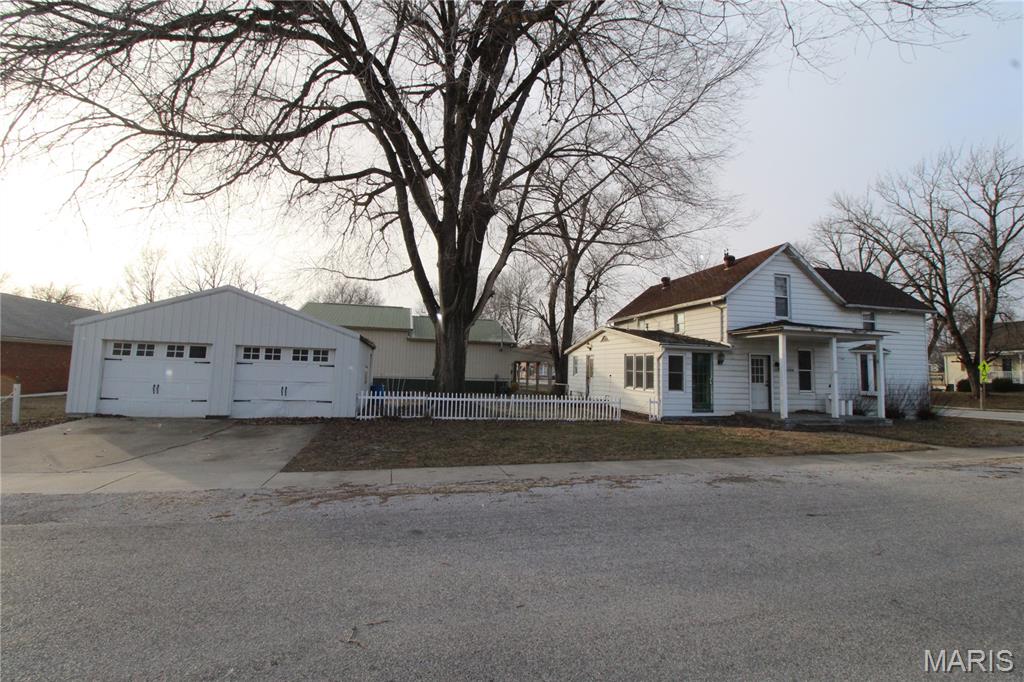 105 College Street Alhambra, IL 62001 - Photo 17 of 17