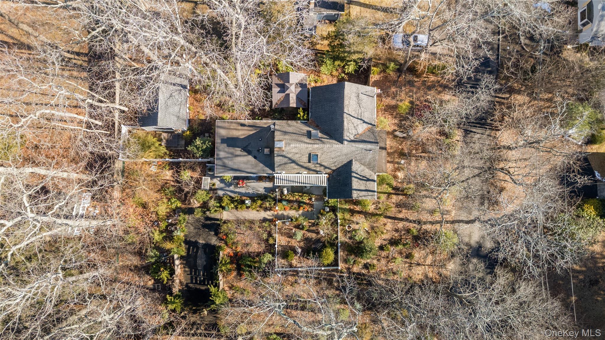 136 Beach Road Wading River, NY 11792 - Photo 44 of 45