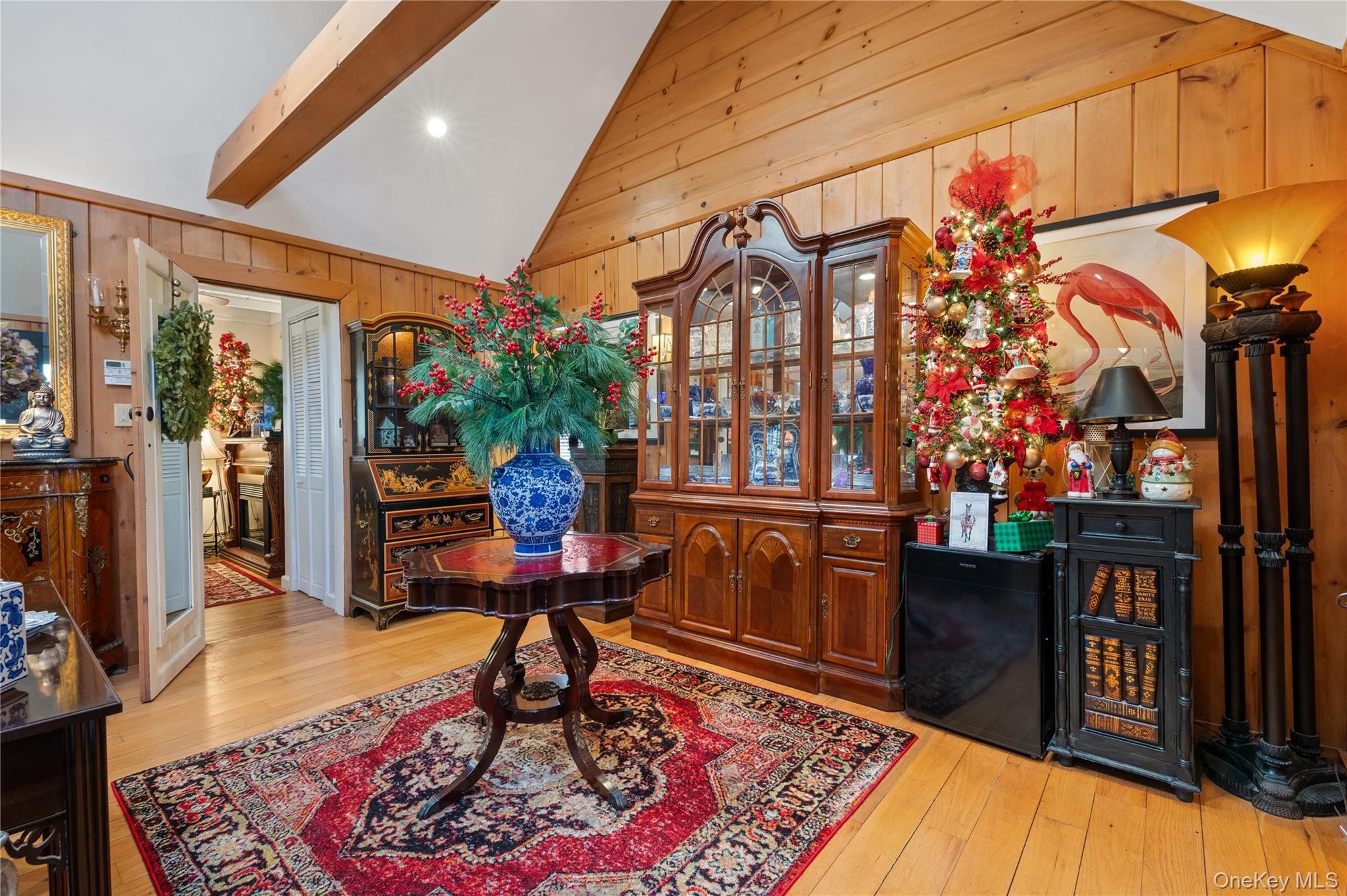 136 Beach Road Wading River, NY 11792 - Photo 9 of 45 Entry foyer, front door behind you