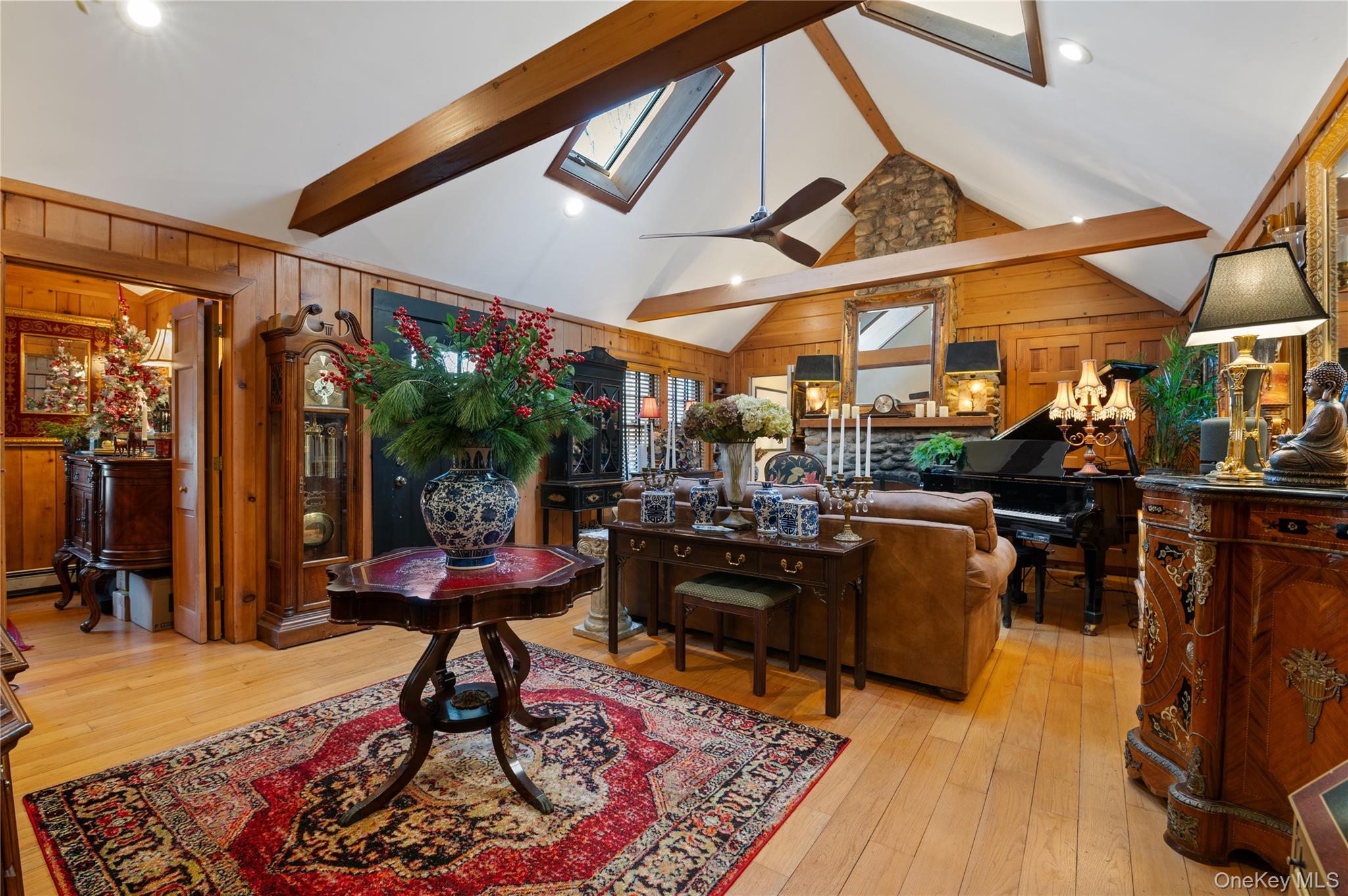 136 Beach Road Wading River, NY 11792 - Photo 10 of 45 Entry to dining room on left