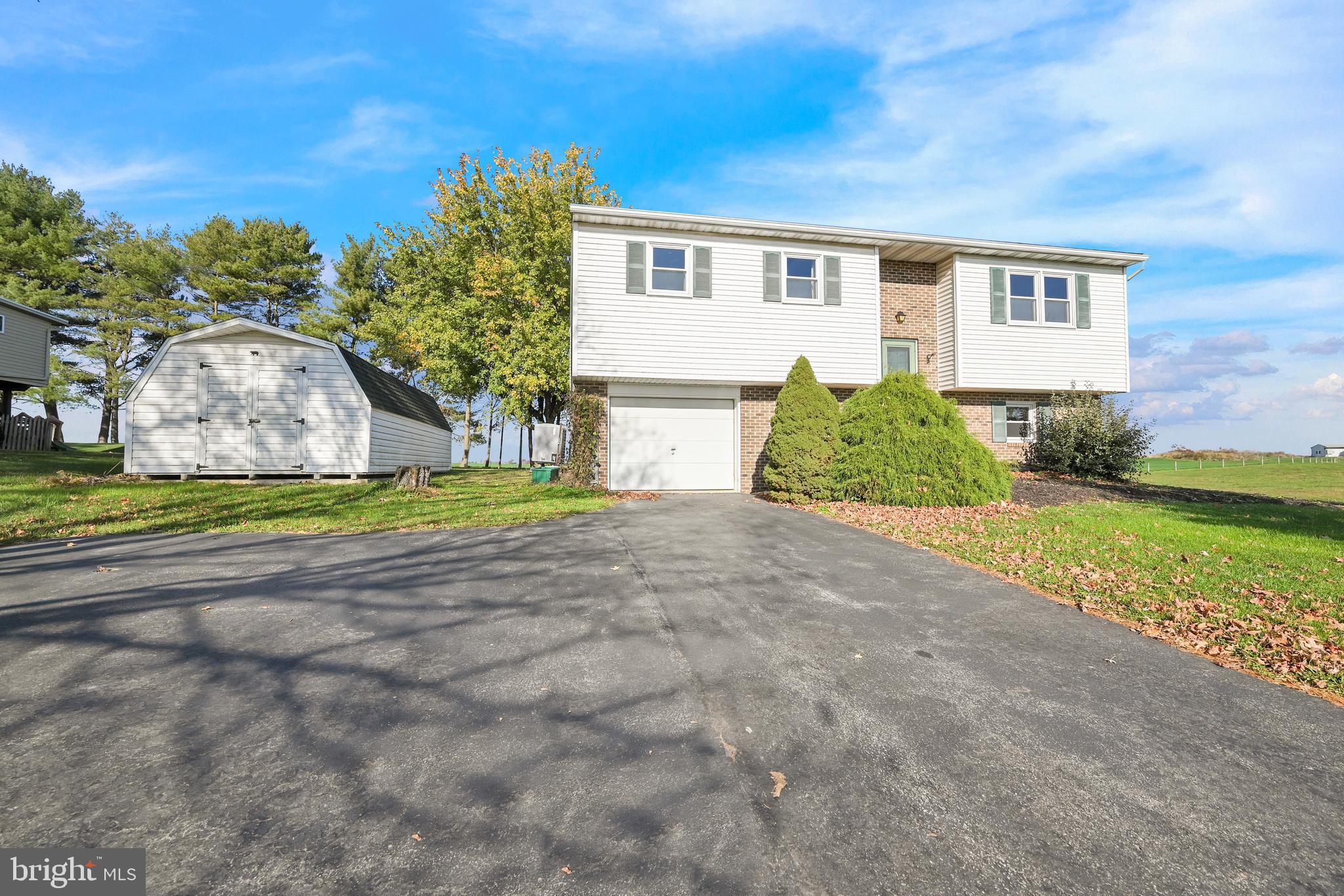 454 Anderson Ferry Road Mount Joy, PA 17552 - Photo 2 of 40 Gallery Image 2