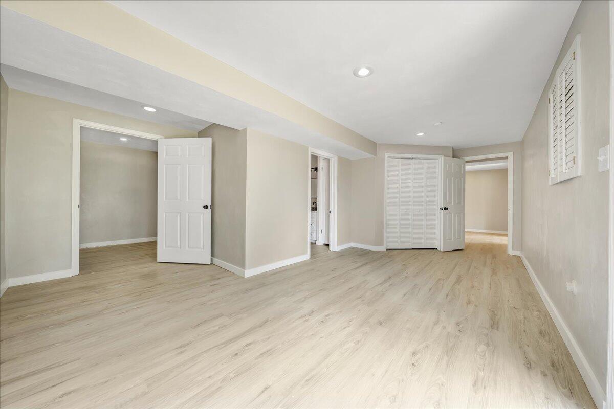 5214 Huntridge Road Roanoke, VA 24012 - Photo 34 of 61 35-MIB02234