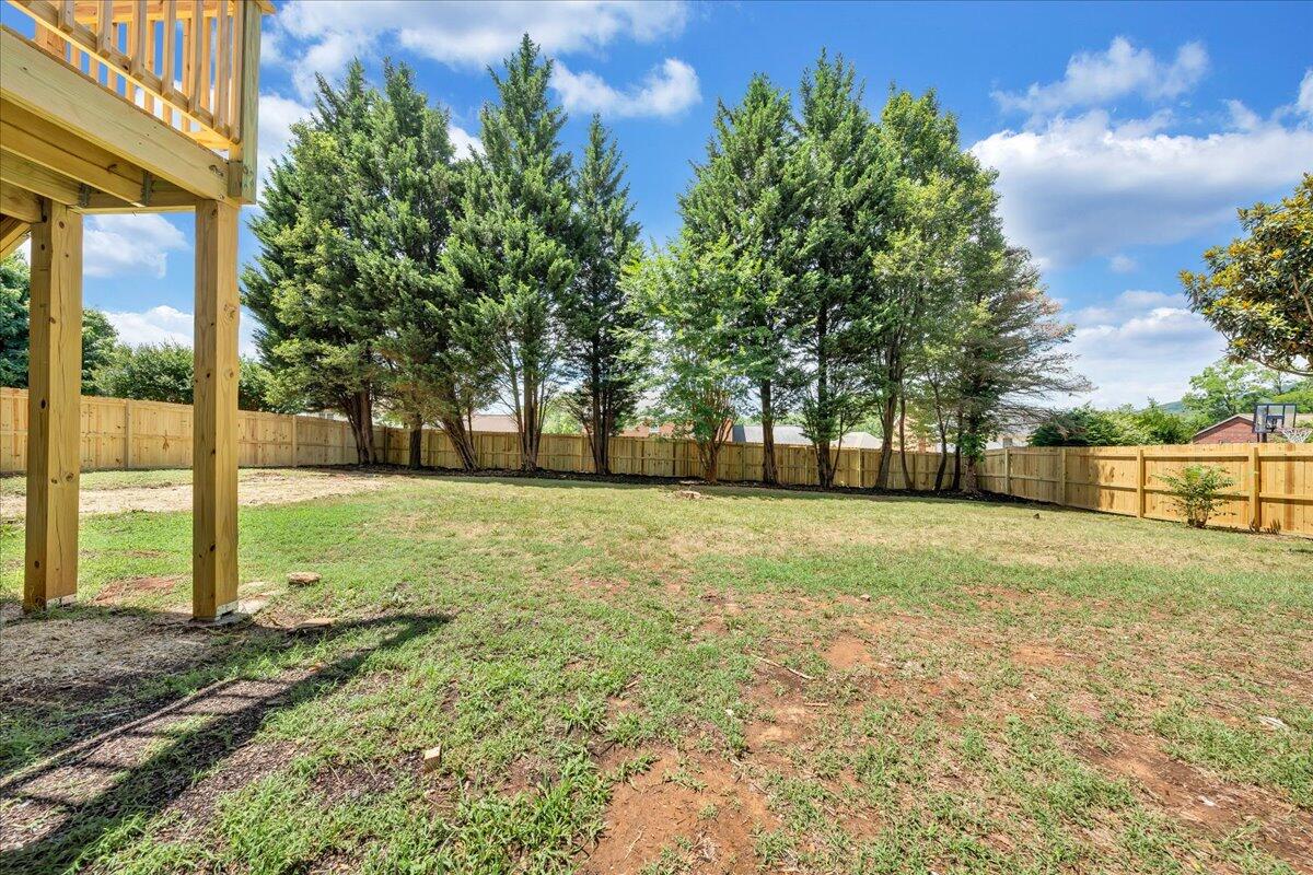 5214 Huntridge Road Roanoke, VA 24012 - Photo 41 of 61 42-MIB02255