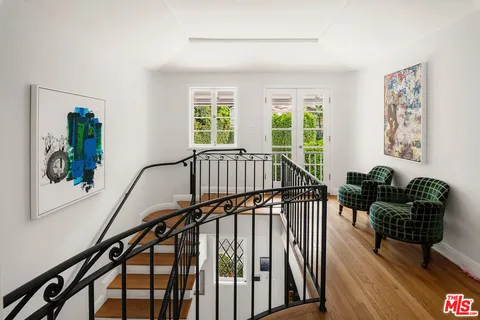 $8,995,000 | 760 North Beverly Glen Boulevard, Los Angeles, CA 90077
